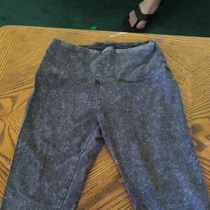 Colsie Gray Leggings